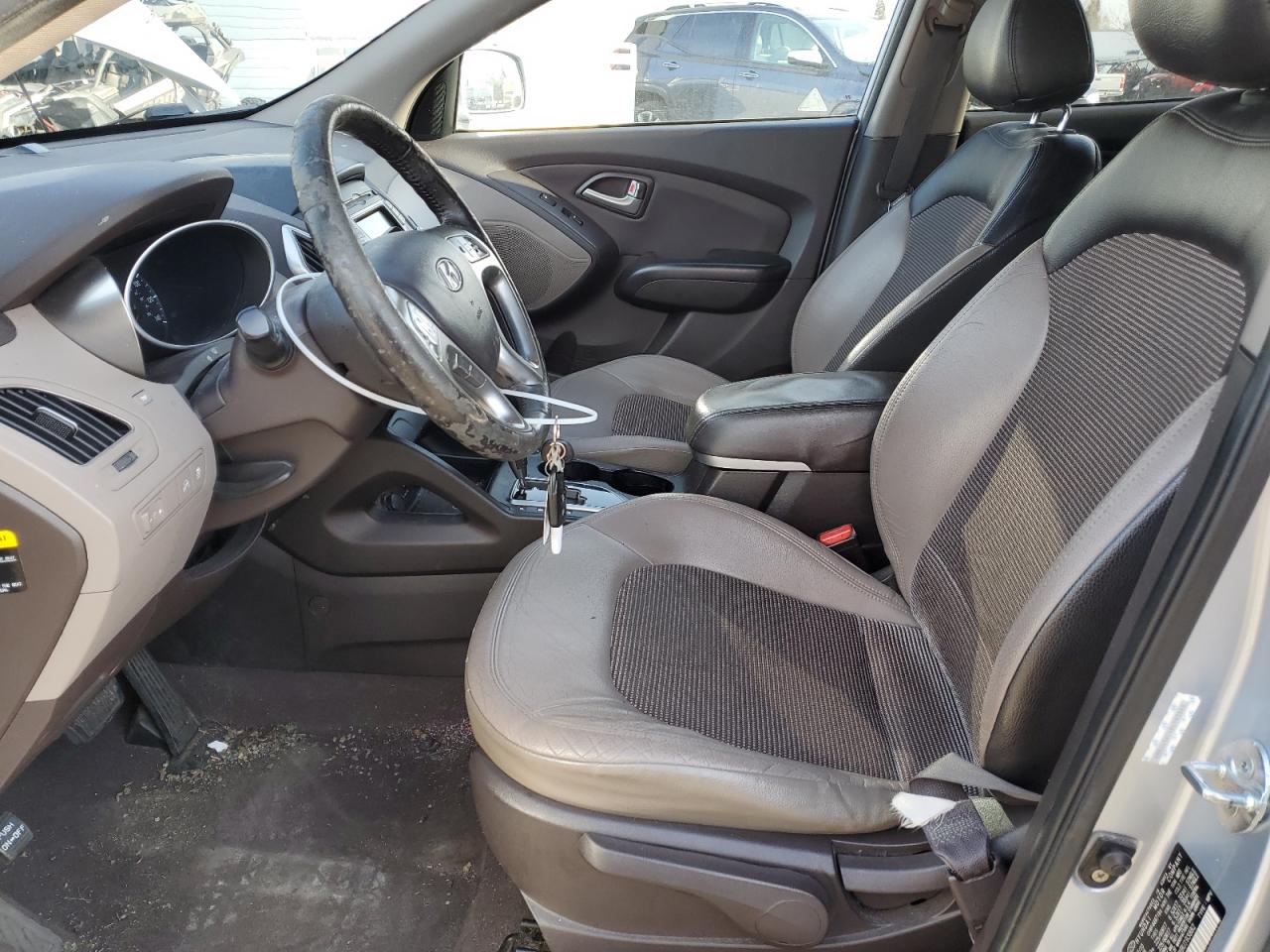 2011 Hyundai Tucson - Image 7