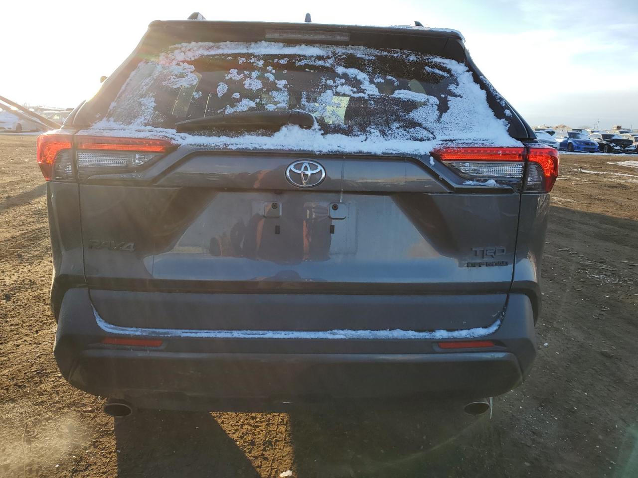 2020 Toyota RAV 4 - Image 6