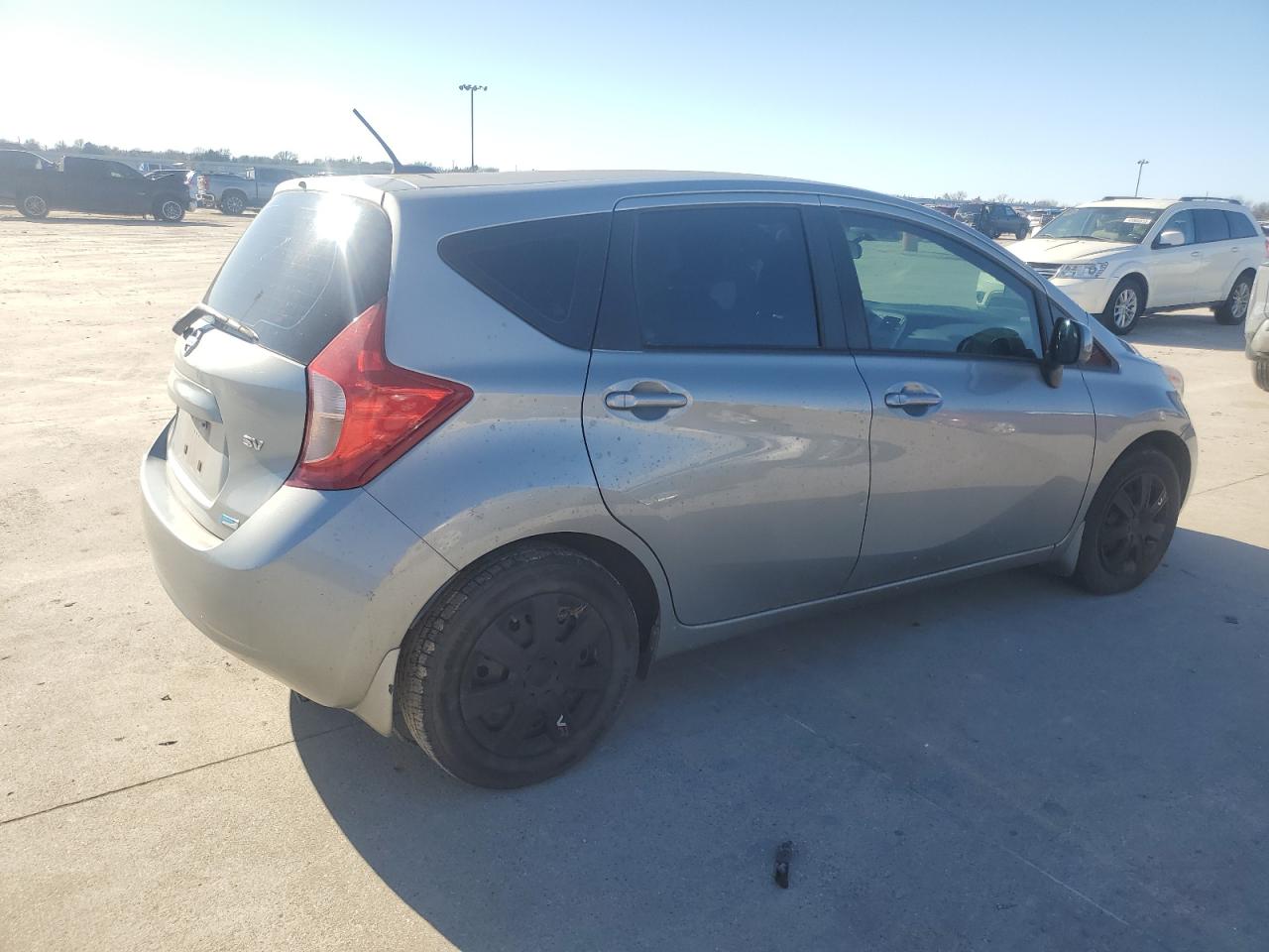 2014 Nissan Versa - Image 3