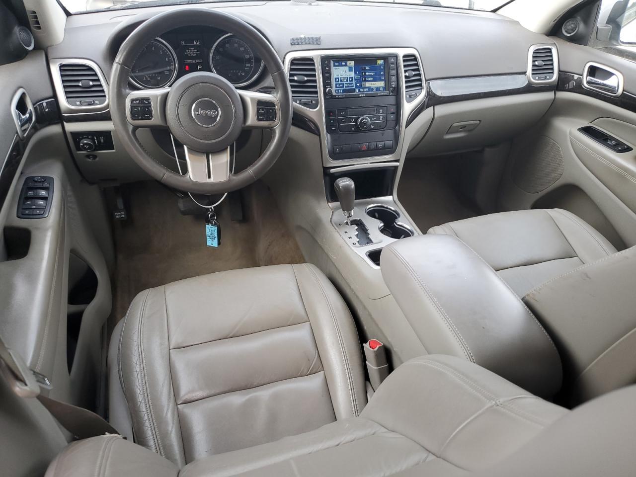 2011 Jeep Grand Cherokee - Image 8