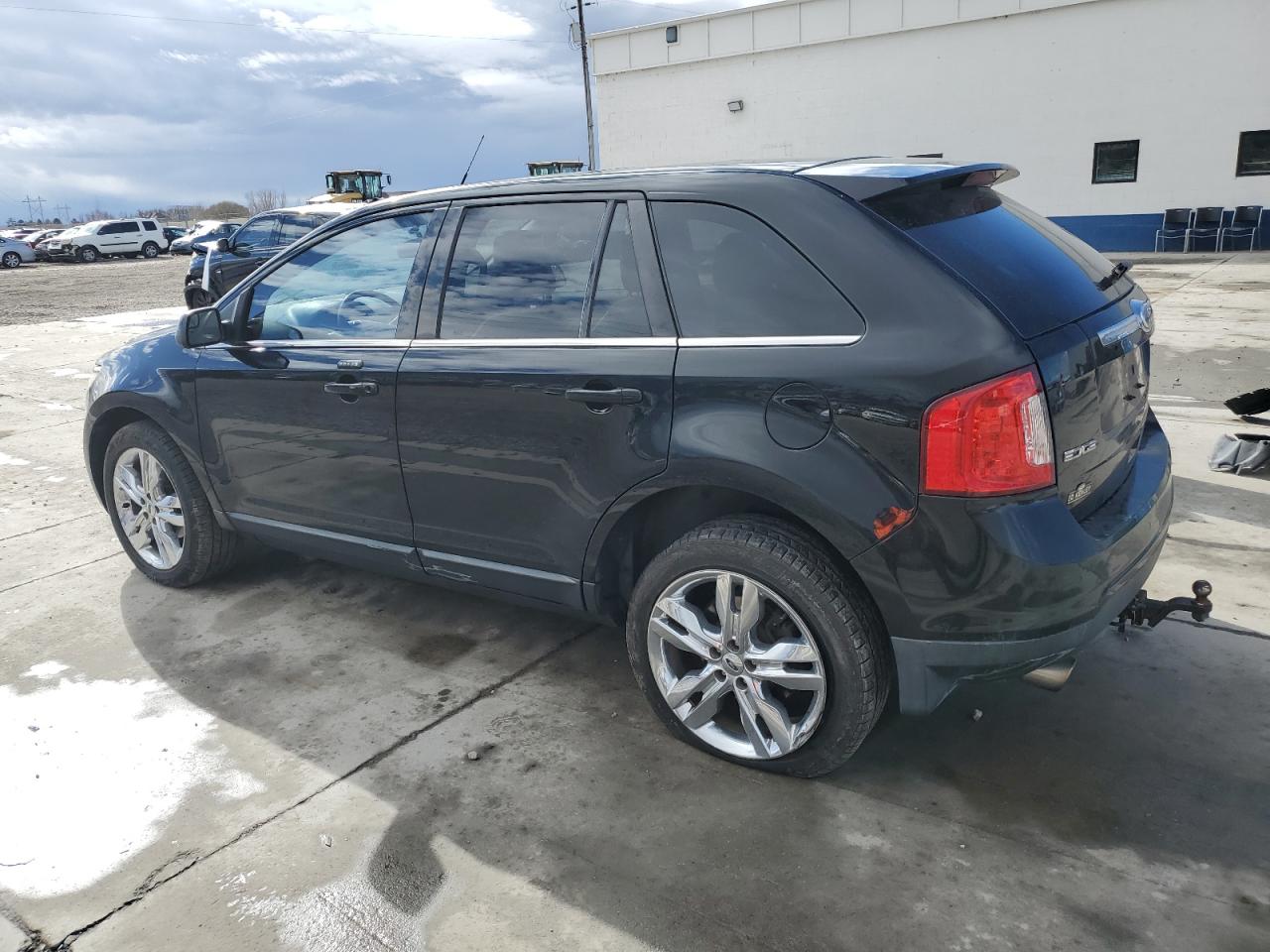 2011 Ford Edge - Image 2