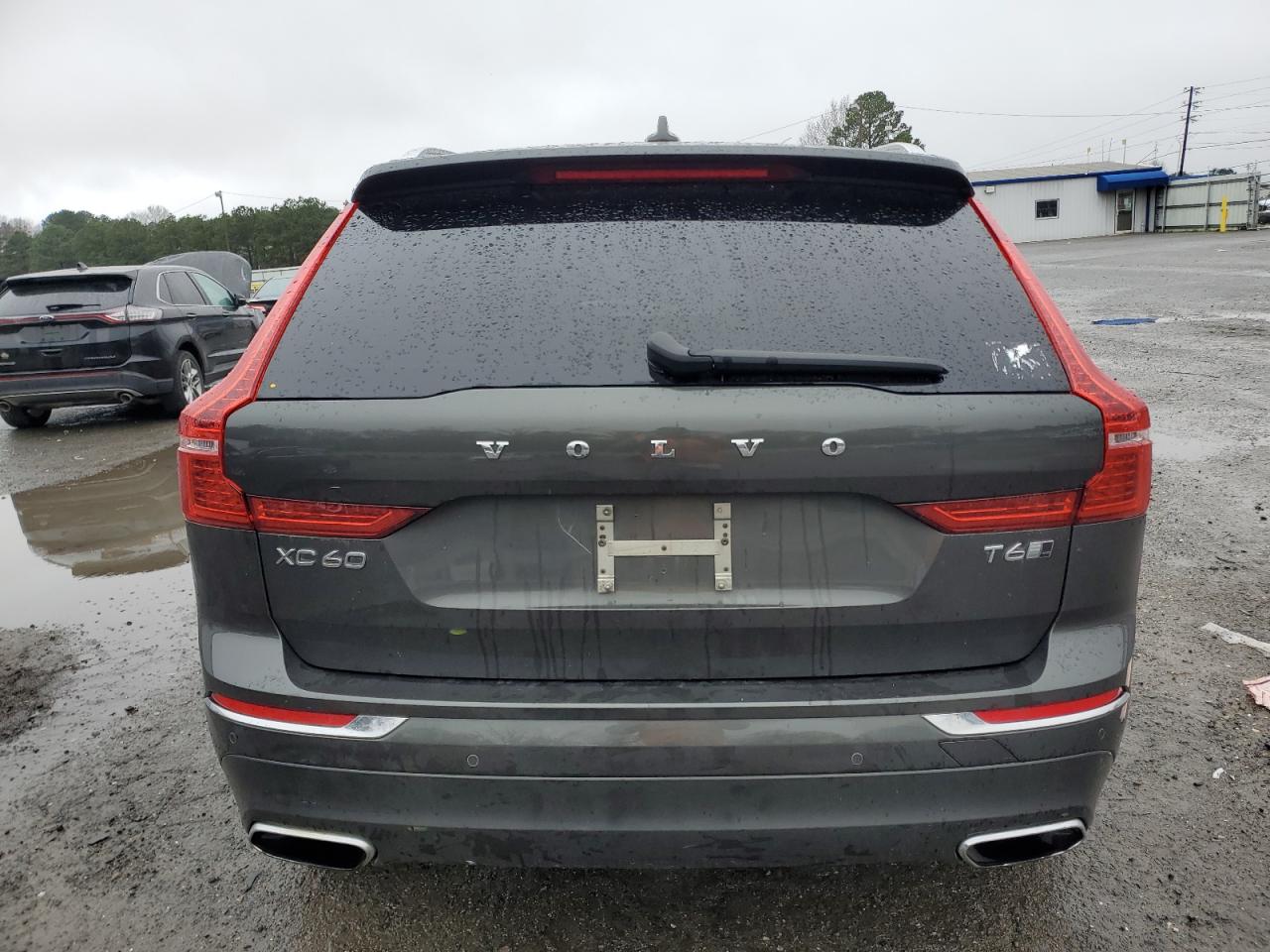 2018 Volvo XC60 - Image 6