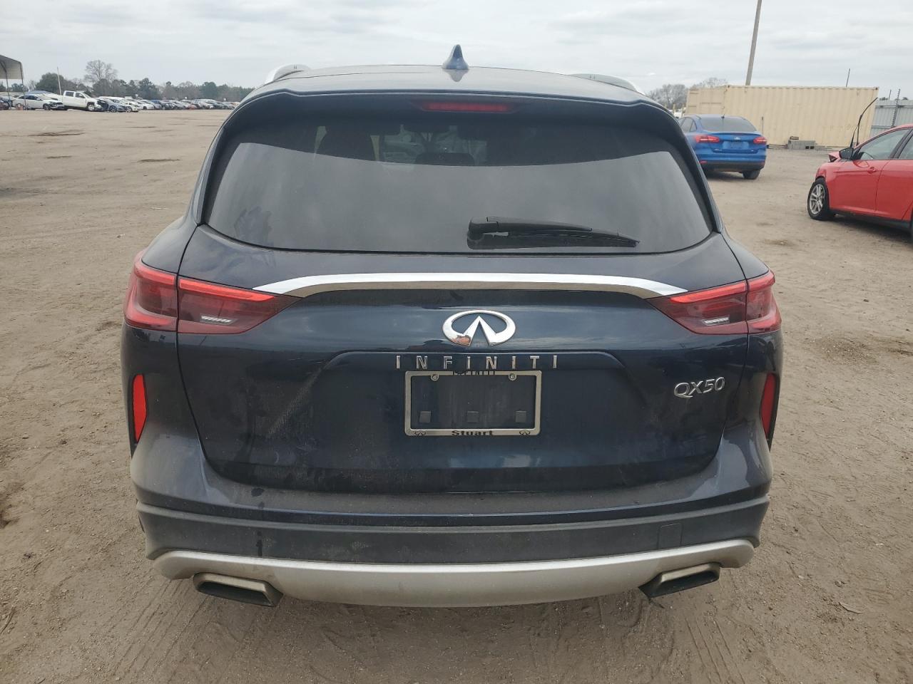 2019 Infiniti QX50 - Image 6