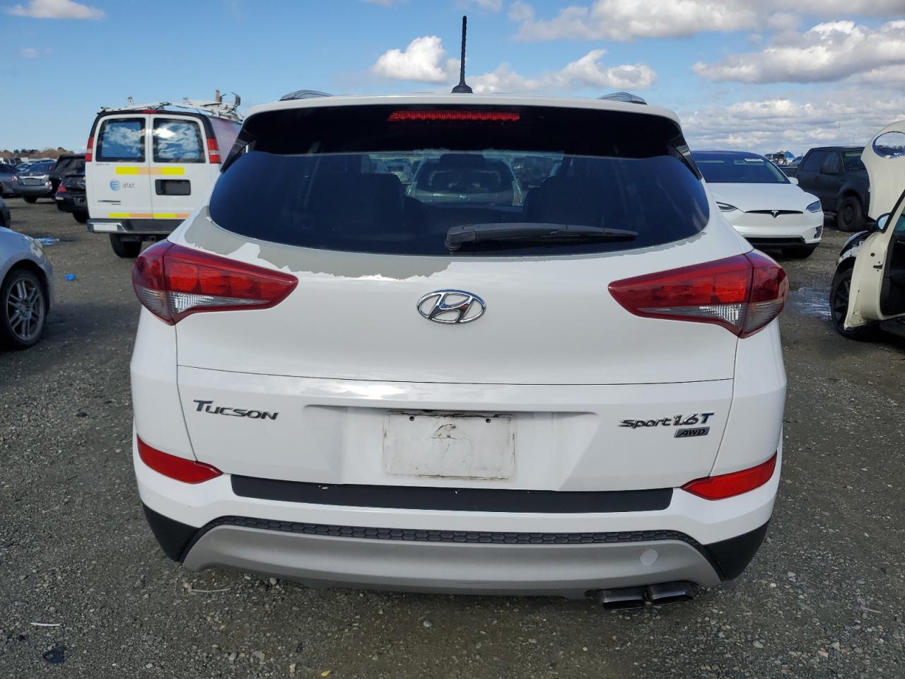 2017 Hyundai Tucson - Image 6