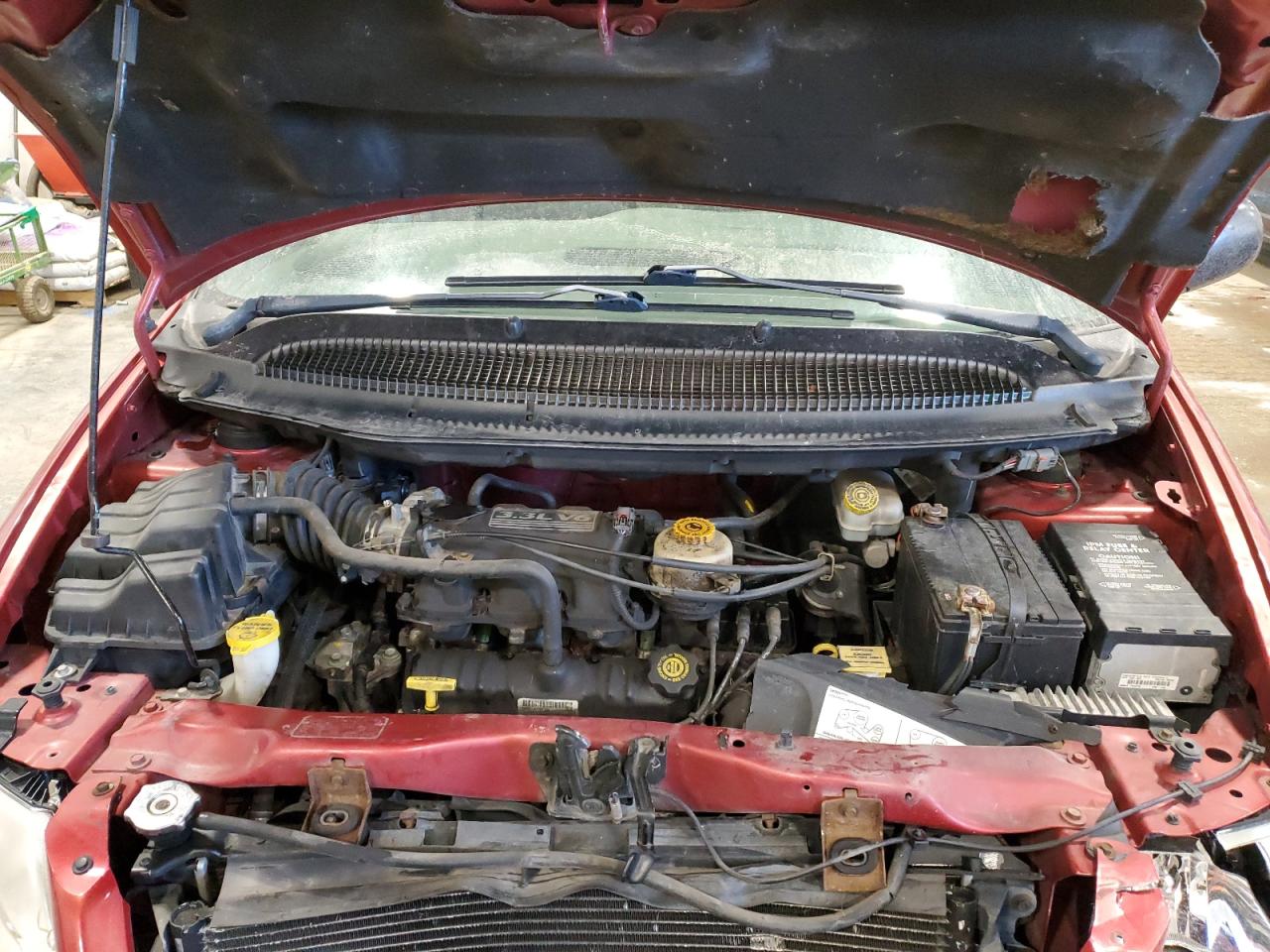 2002 Dodge Caravan - Image 12