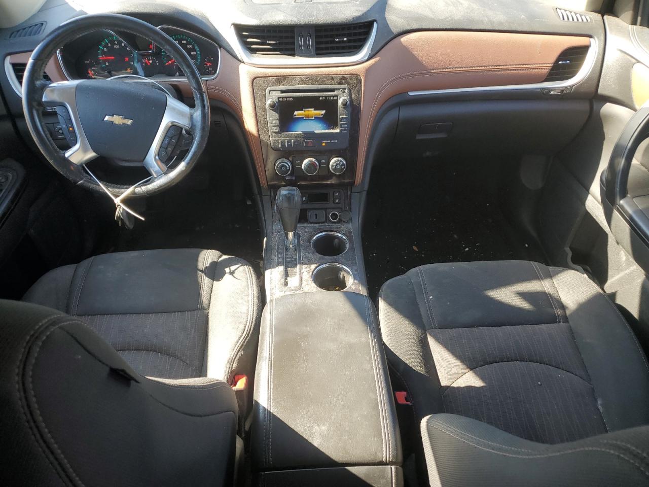 2015 Chevrolet Traverse - Image 8