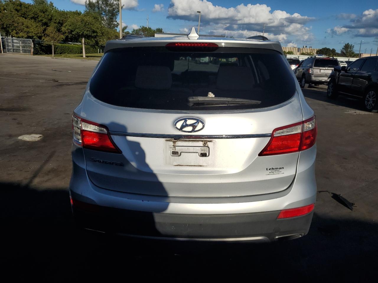 2014 Hyundai Santa Fe - Image 6