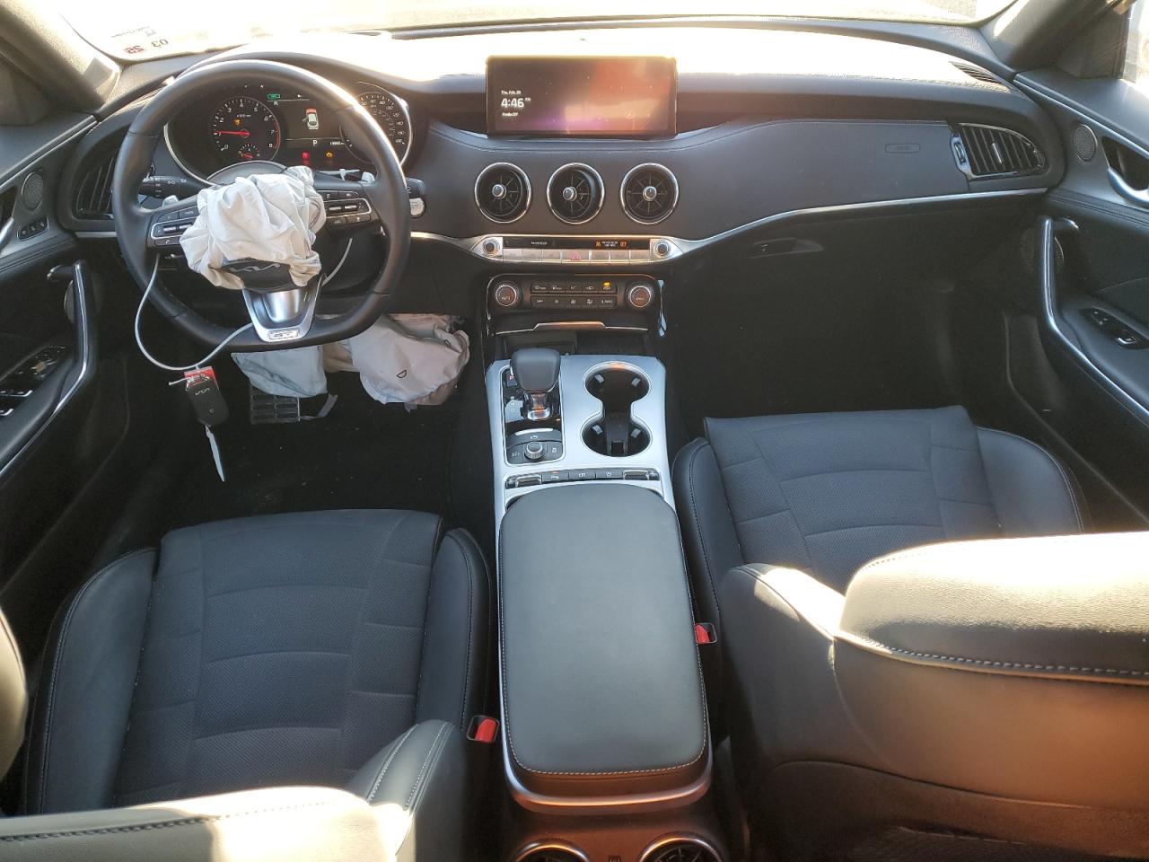 2023 Kia Stinger - Image 8