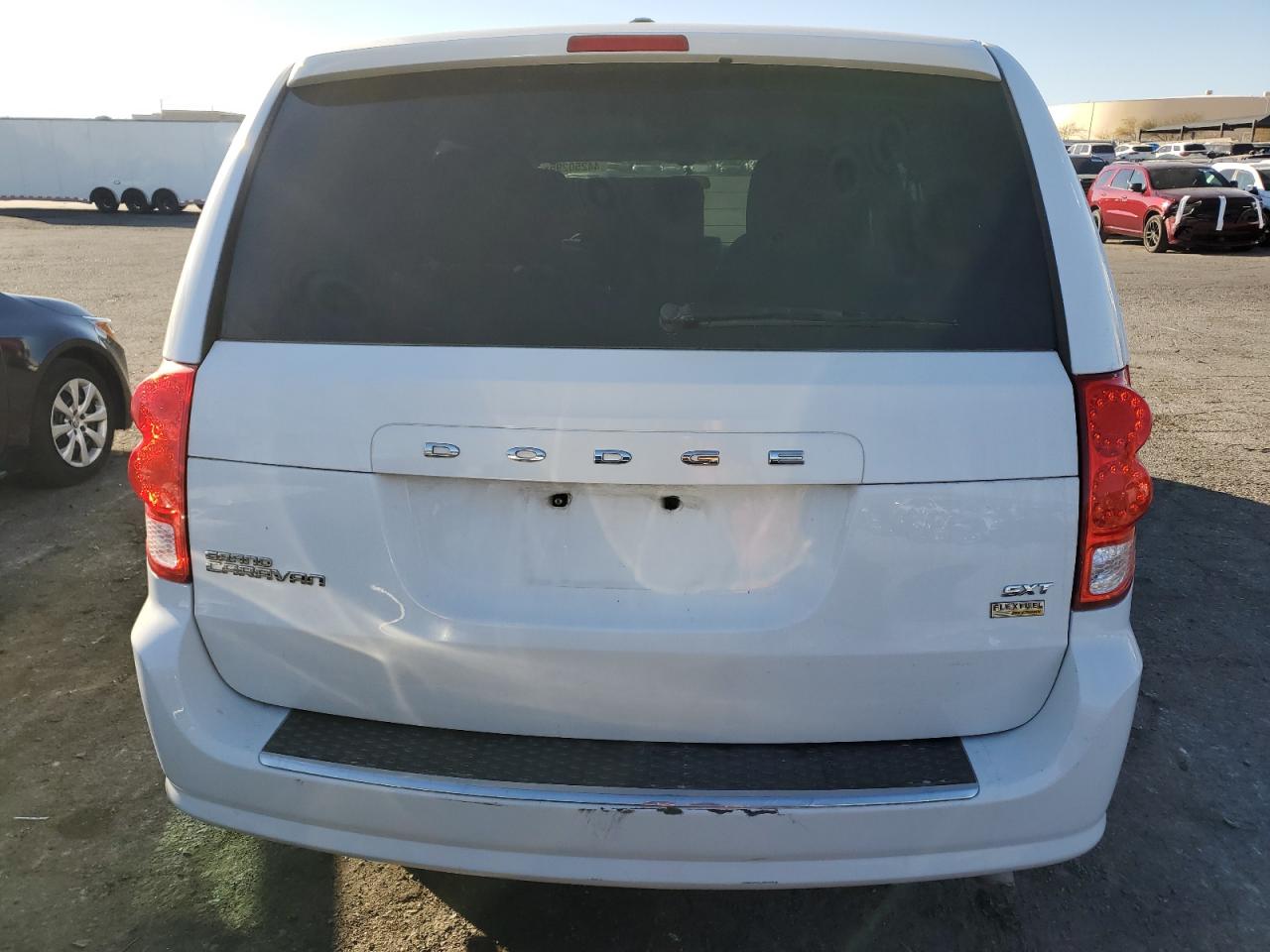 2016 Dodge Caravan - Image 6