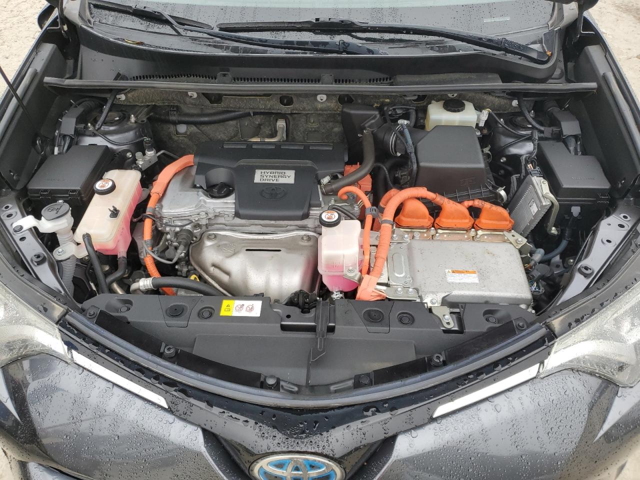 JTMRJREV8HD076213 TOYOTA RAV4 2017