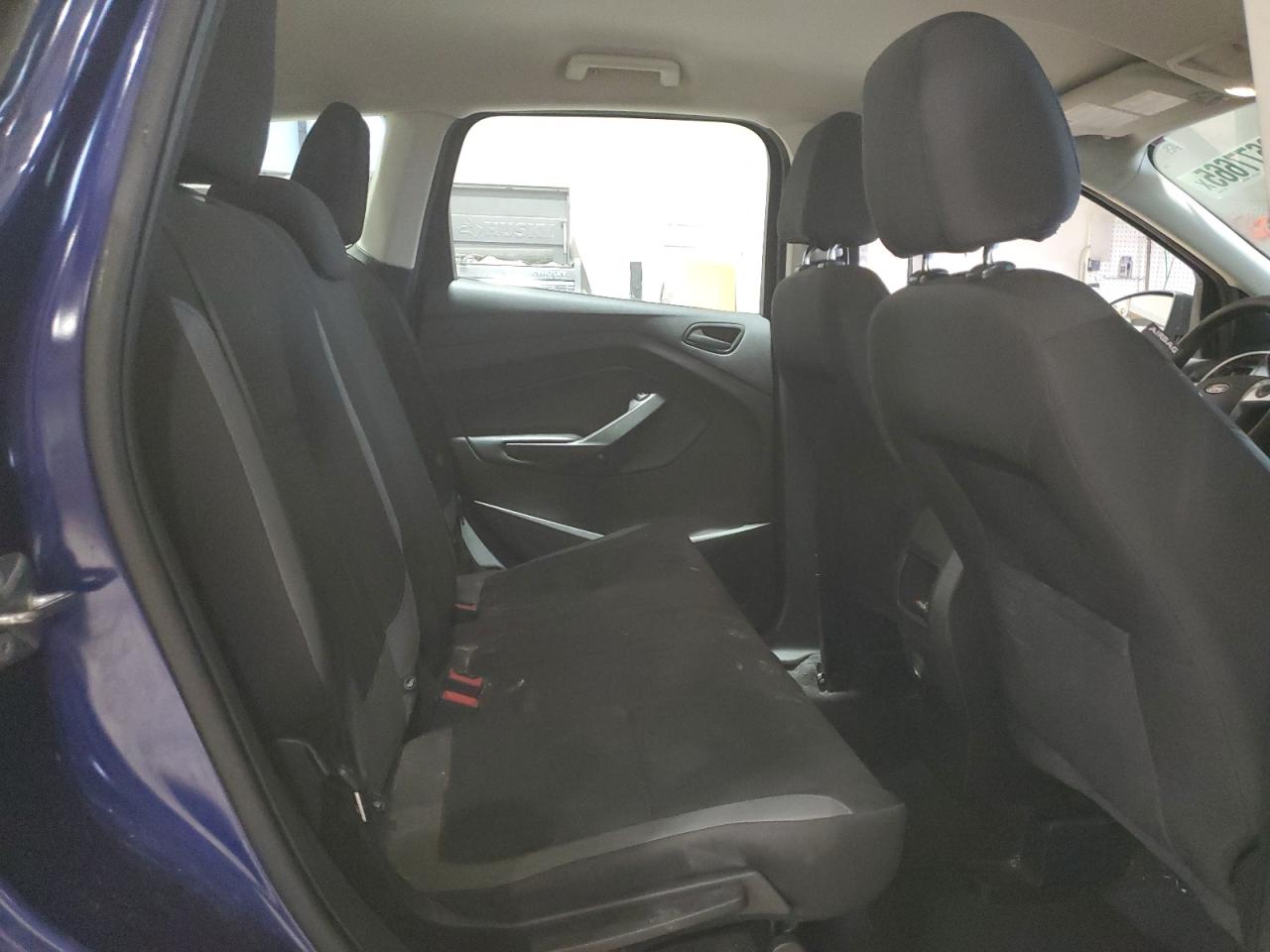 2015 Ford Escape - Image 11