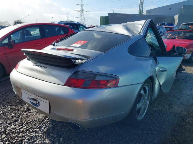 2001 PORSCHE 911 CARRER