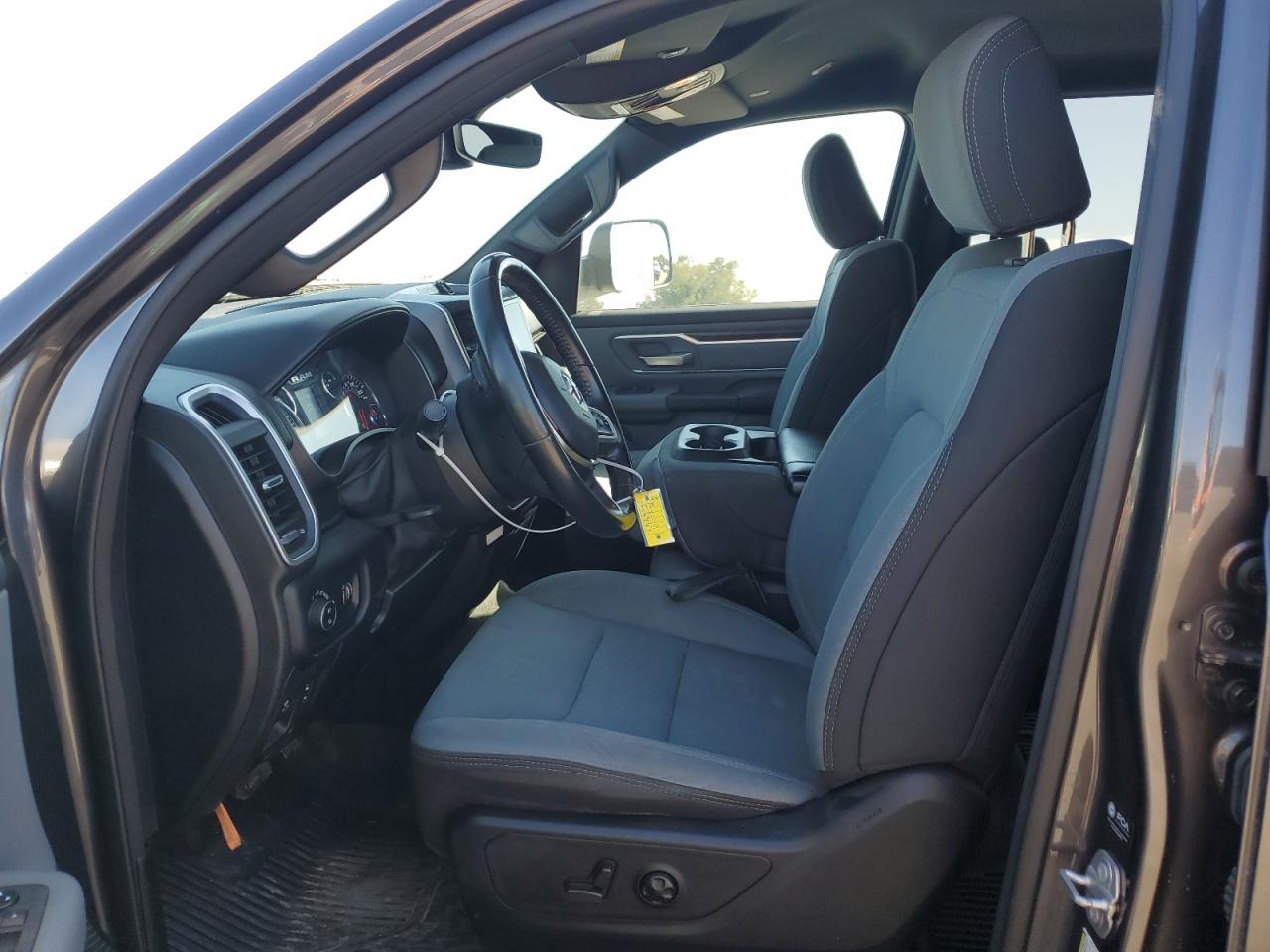 2021 RAM 1500 - Image 7