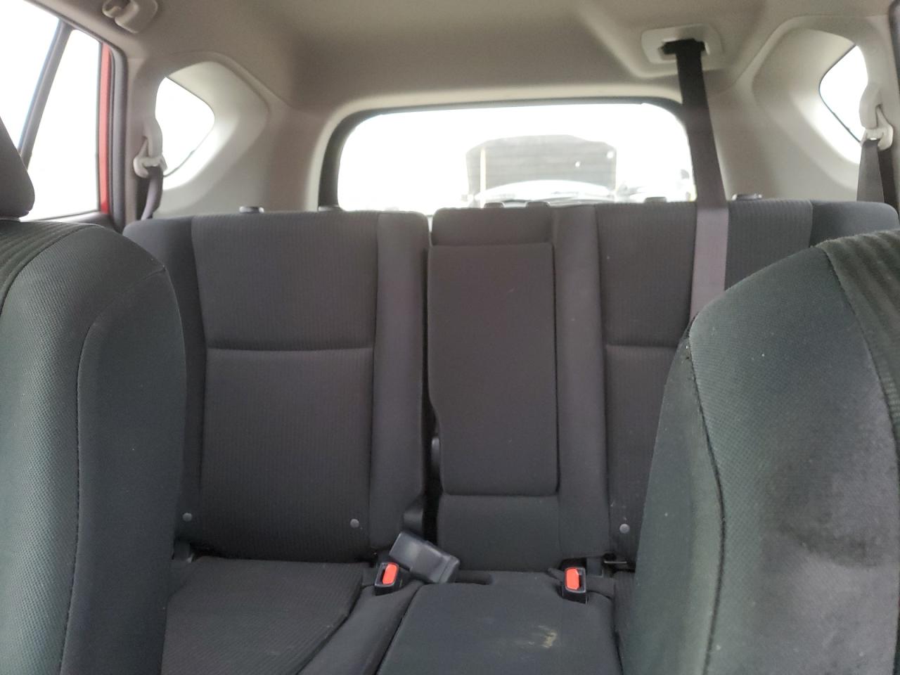 2017 Toyota RAV 4 - Image 10