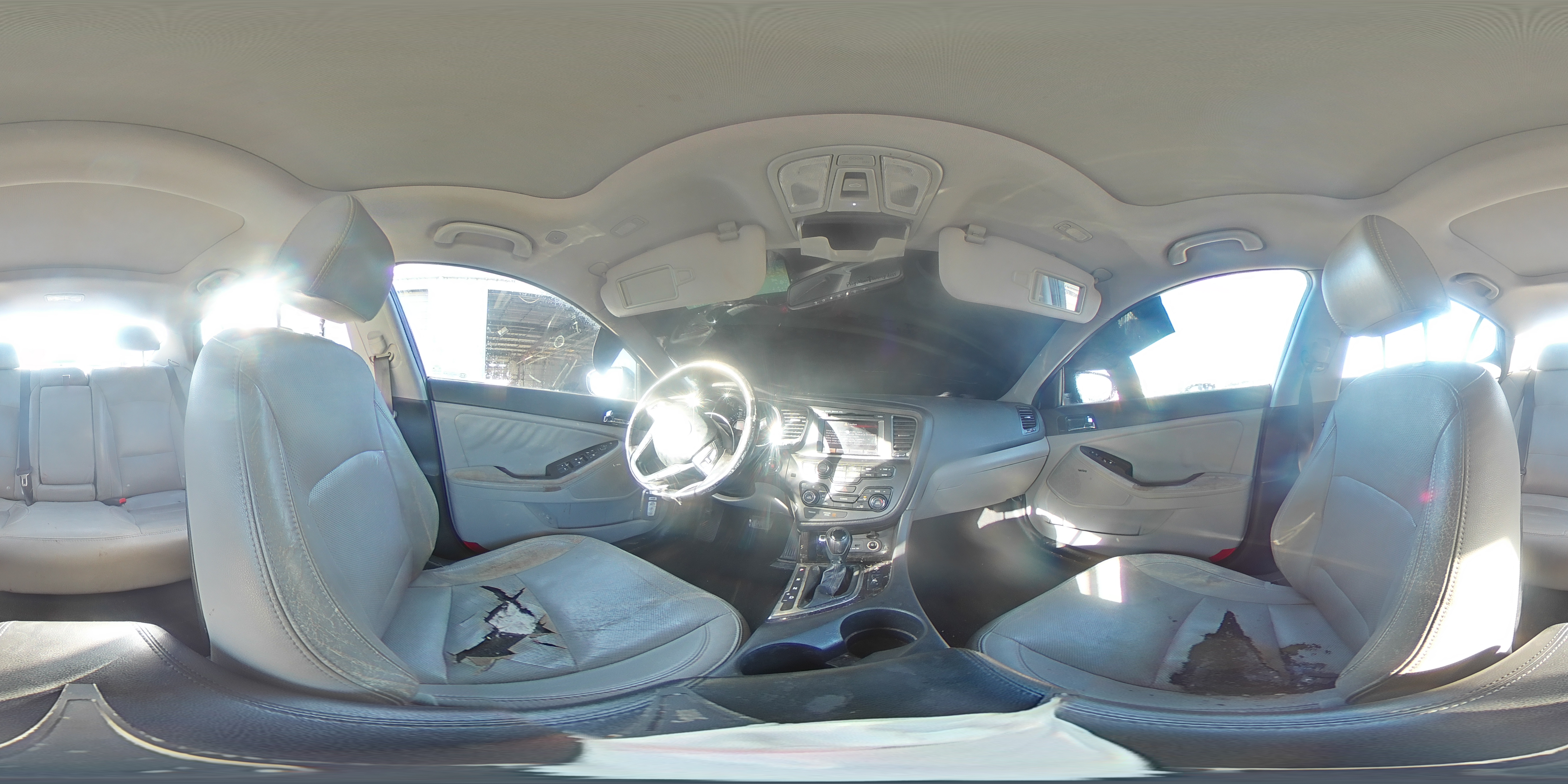 2012 Kia Optima - Image 15