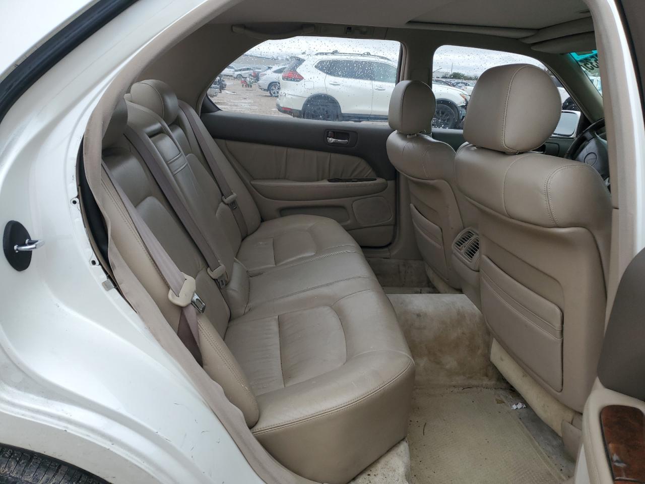1996 Lexus LS - Image 10