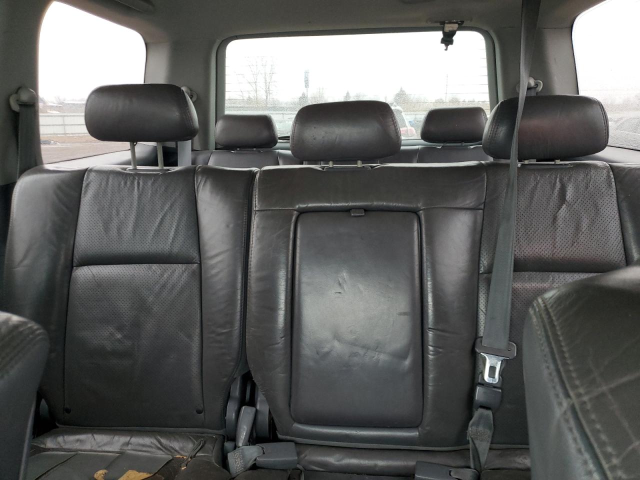 2003 Honda Pilot - Image 10