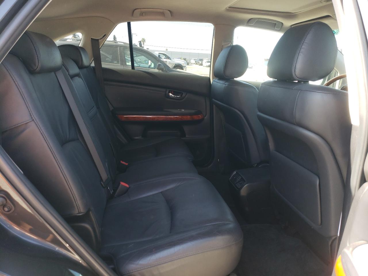 2009 Lexus RX - Image 11