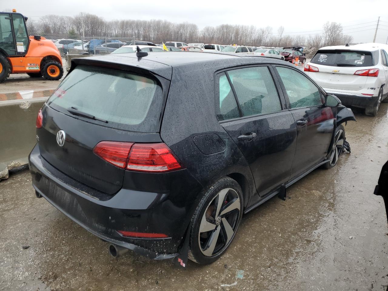 2018 Volkswagen GTI - Image 3