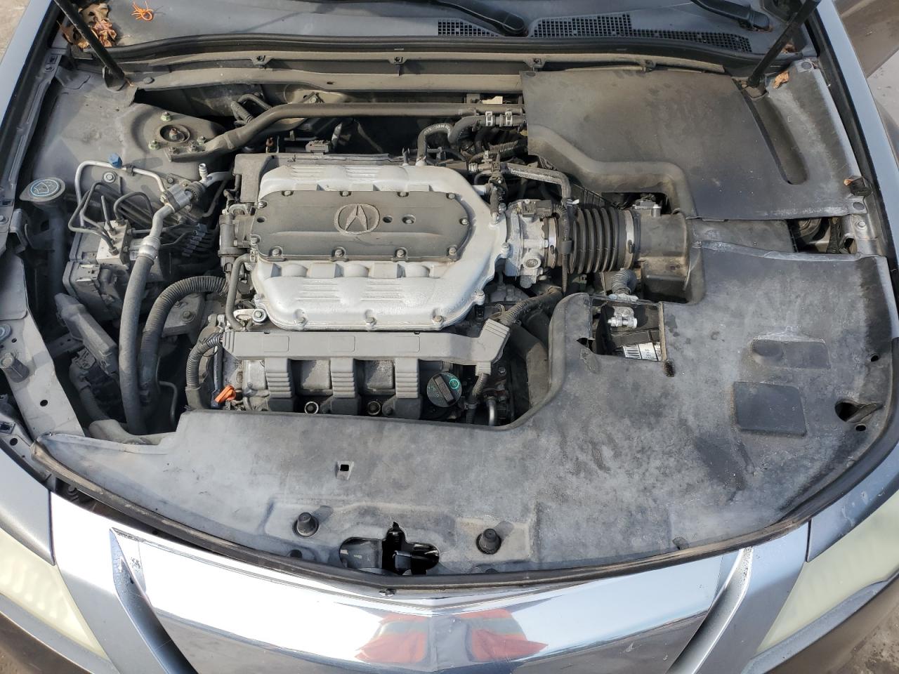 2010 Acura TL - Image 11