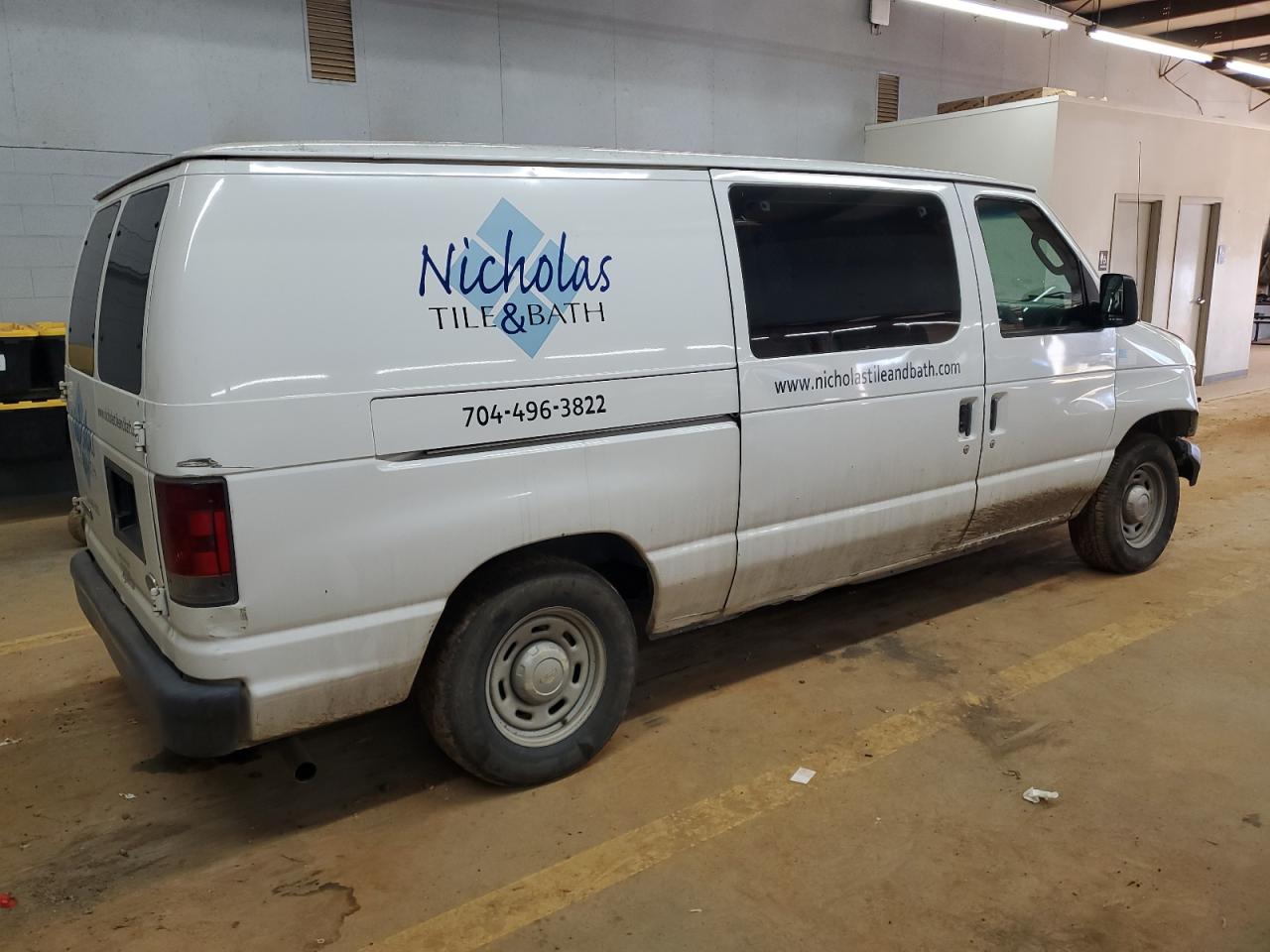 2006 Ford Econoline - Image 3