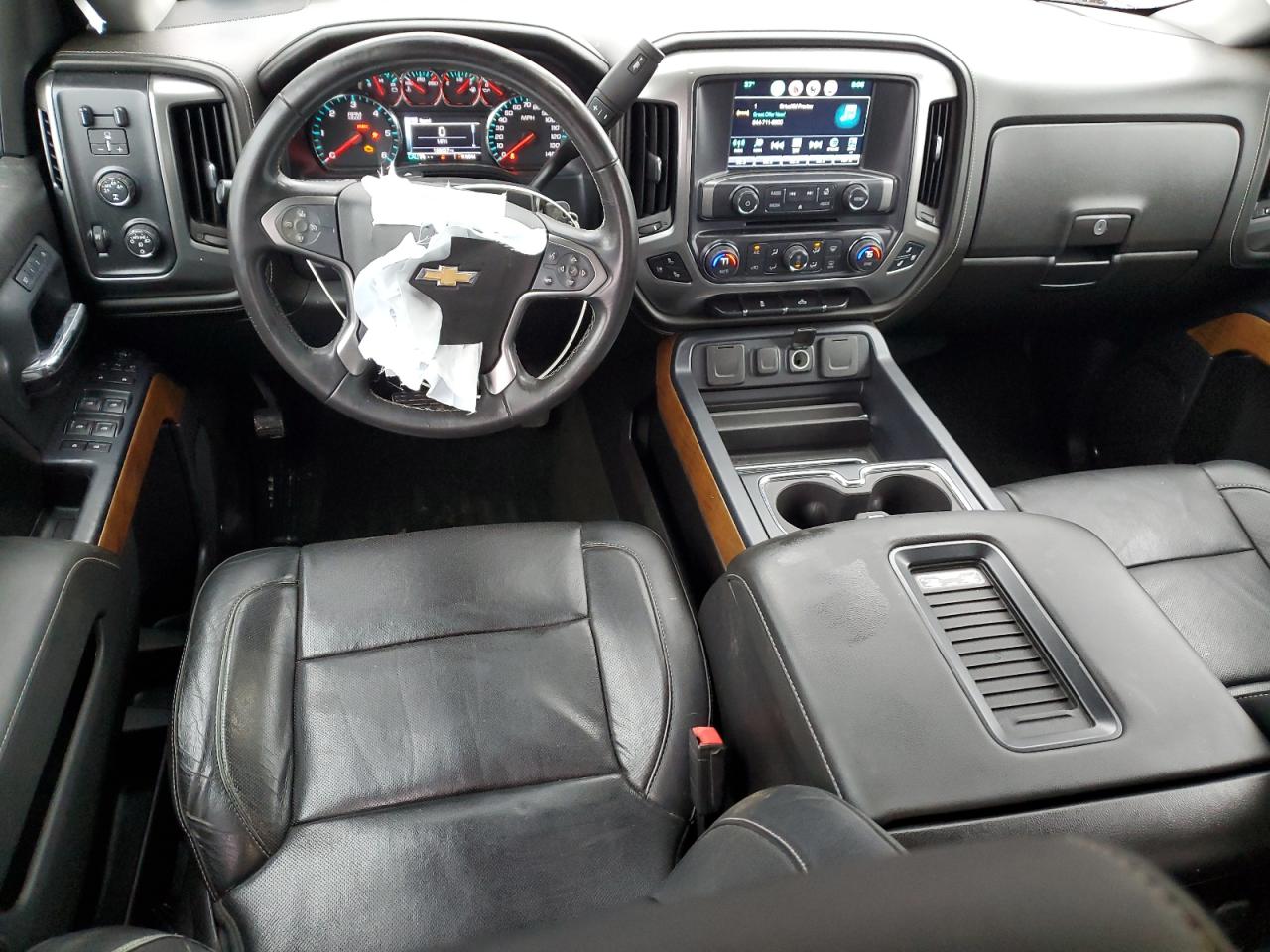 2016 Chevrolet Silverado - Image 8