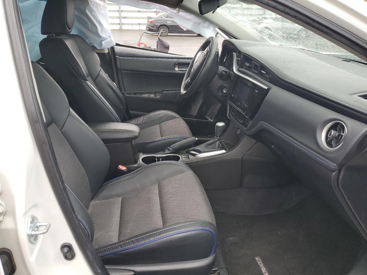 2017 Toyota Corolla - Image 7
