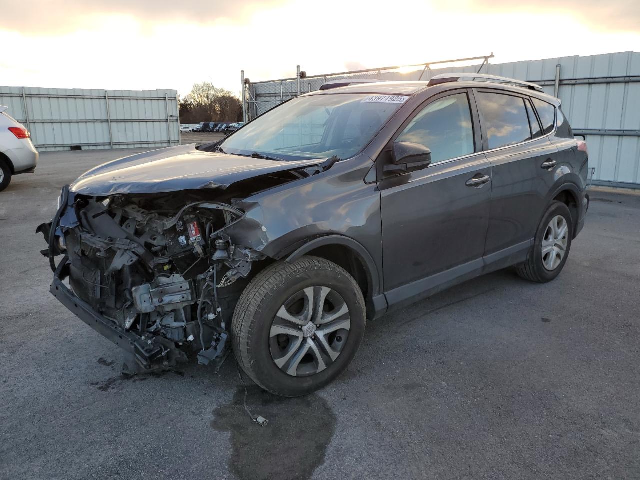 JTMZFREV3GJ086410 TOYOTA RAV4 2016