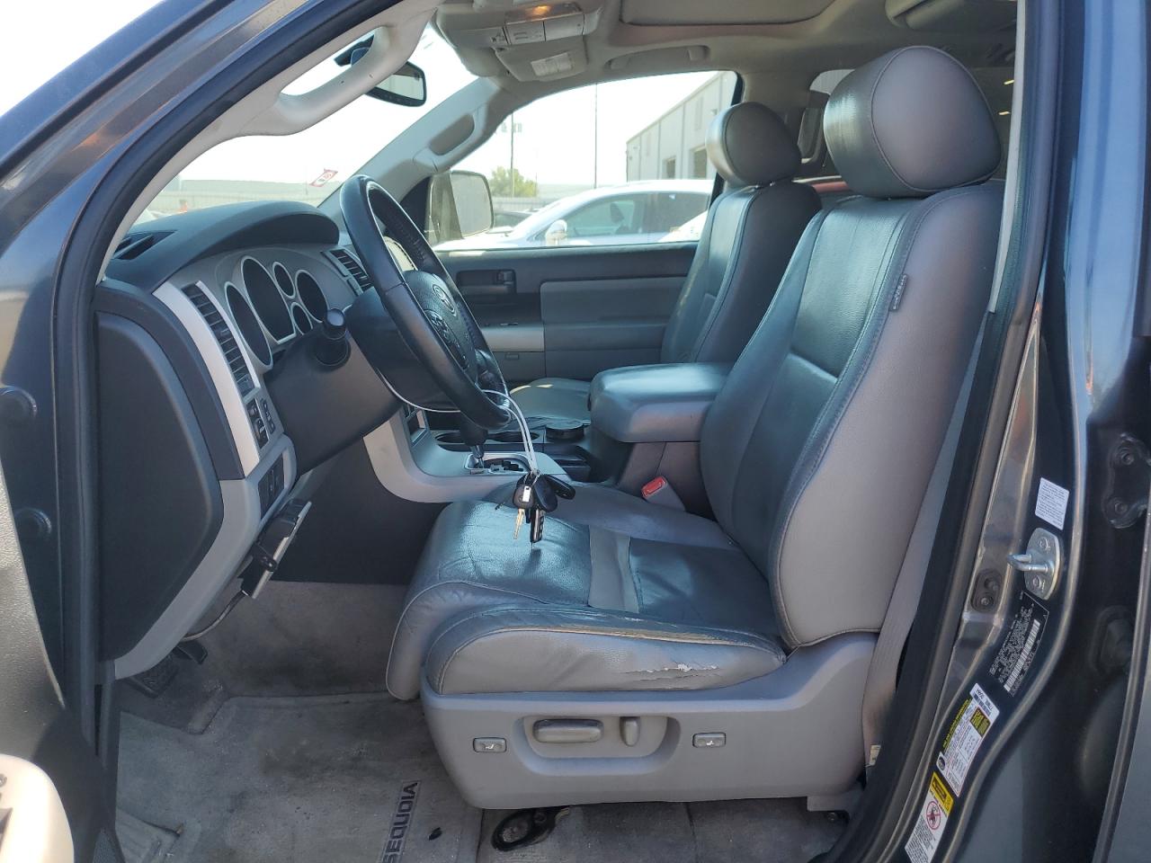 2008 Toyota Sequoia - Image 7