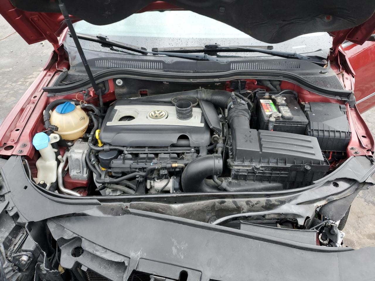 2013 Volkswagen Passat CC - Image 12