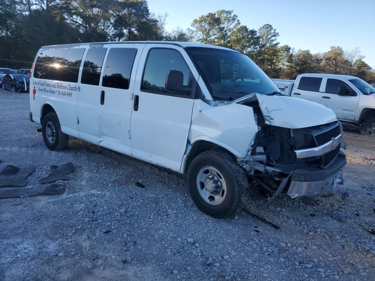 2013 Chevrolet Express - Image 4