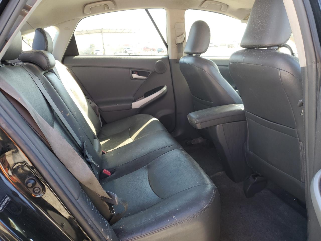 2010 Toyota Prius - Image 10