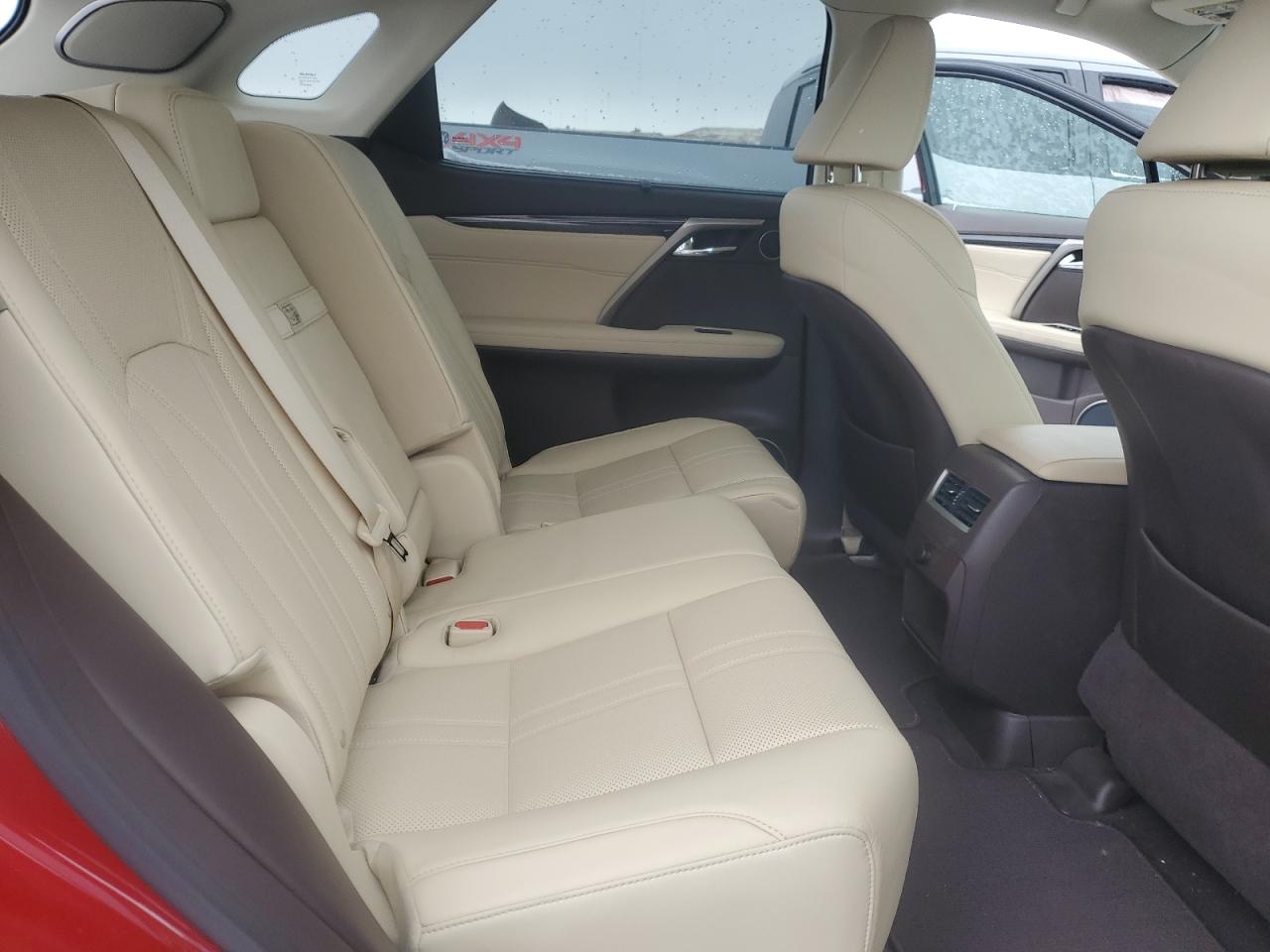 2016 Lexus RX - Image 10