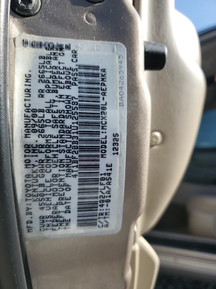 2001 Toyota Avalon - Image 14