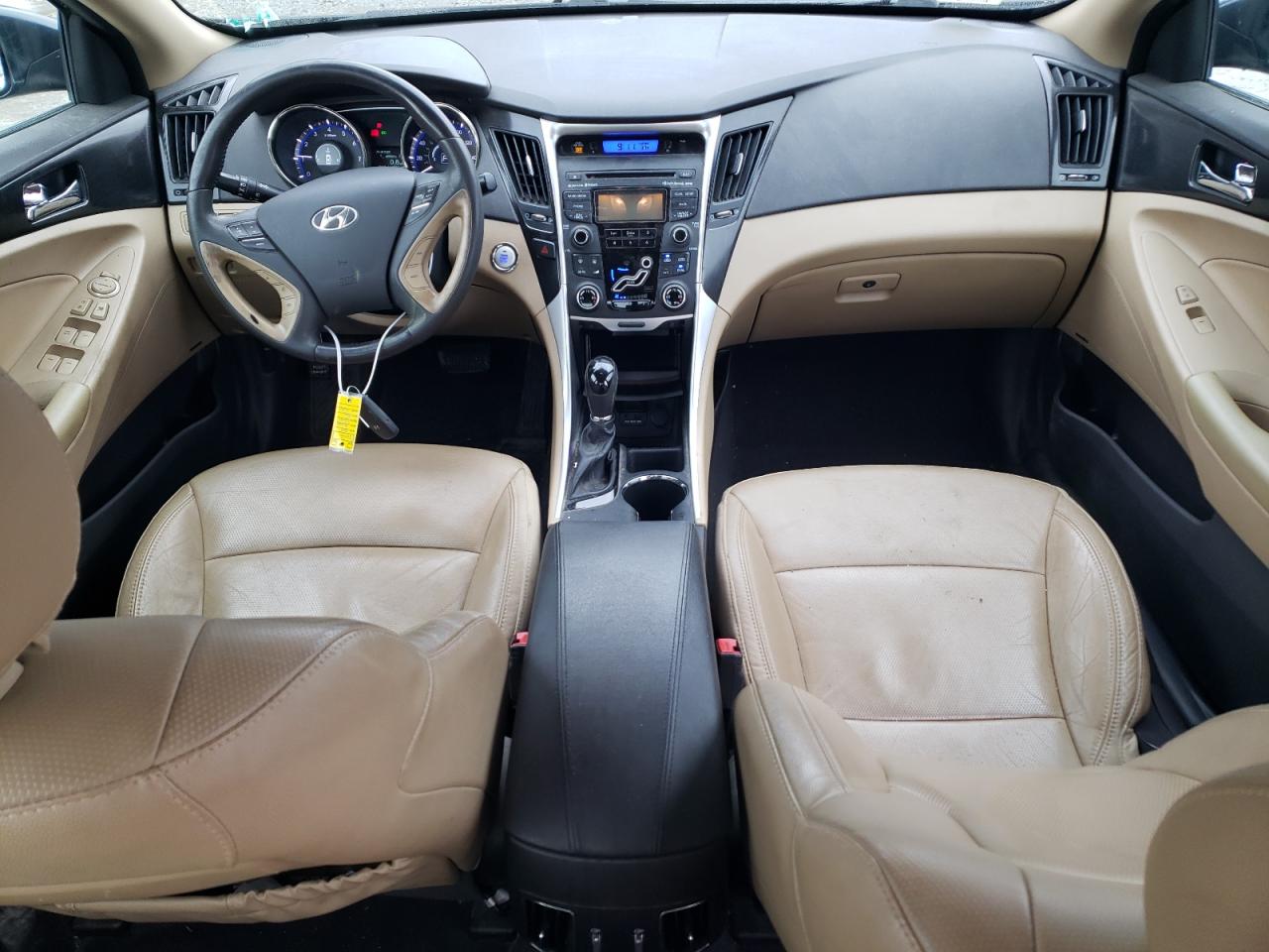2013 Hyundai Sonata - Image 8