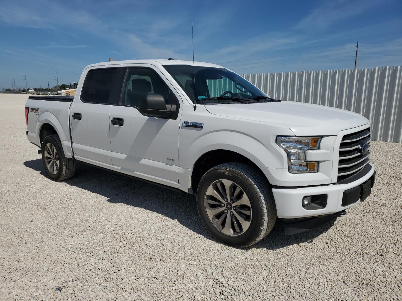 2017 Ford F-150 - Image 4