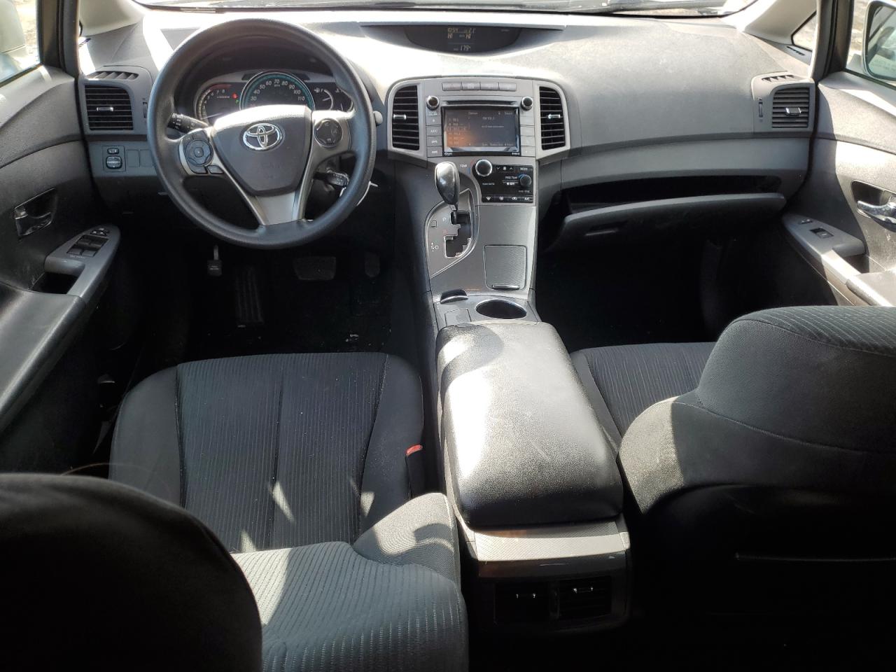 2015 Toyota Venza - Image 8
