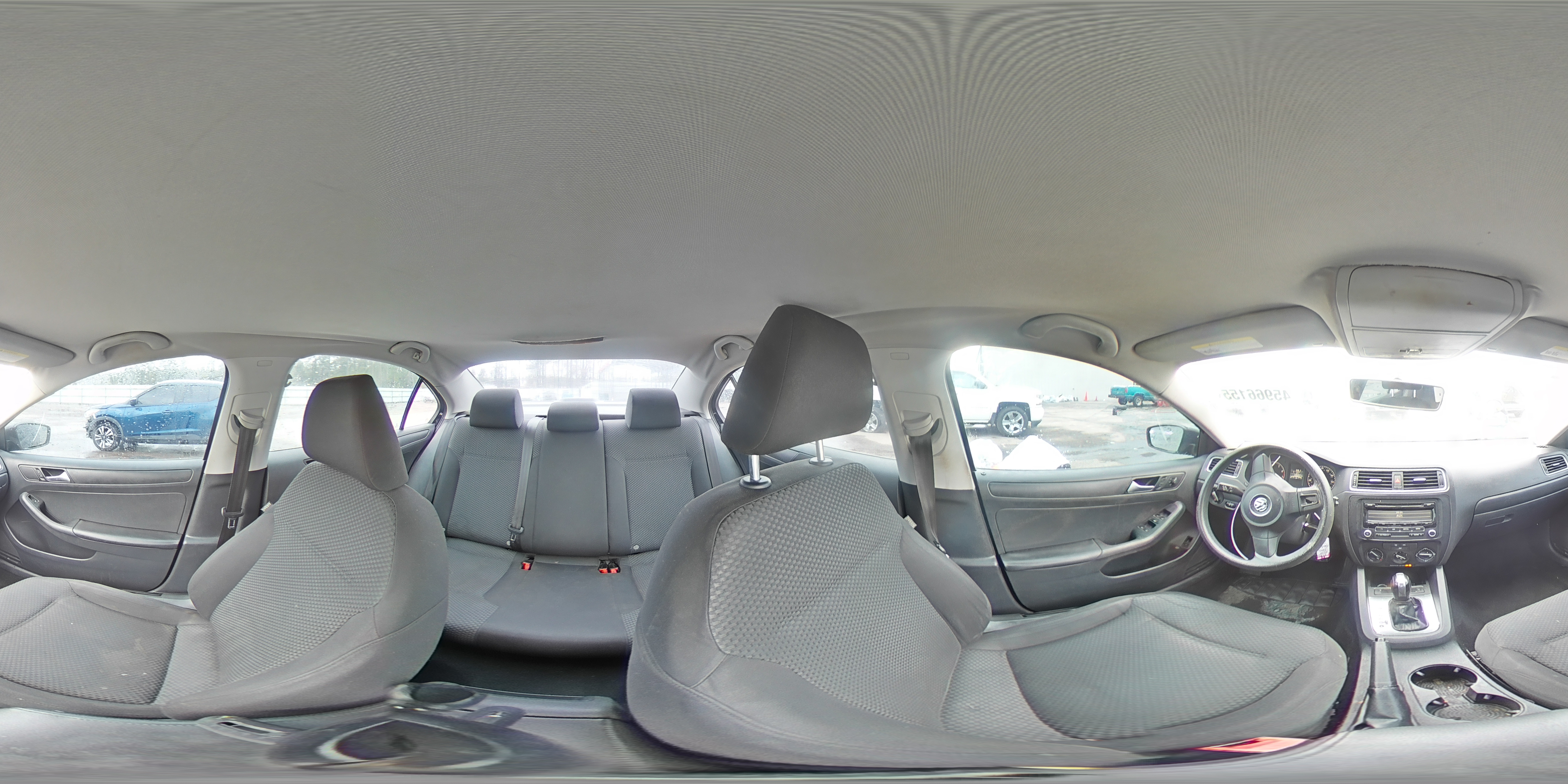 2014 Volkswagen Jetta - Image 13