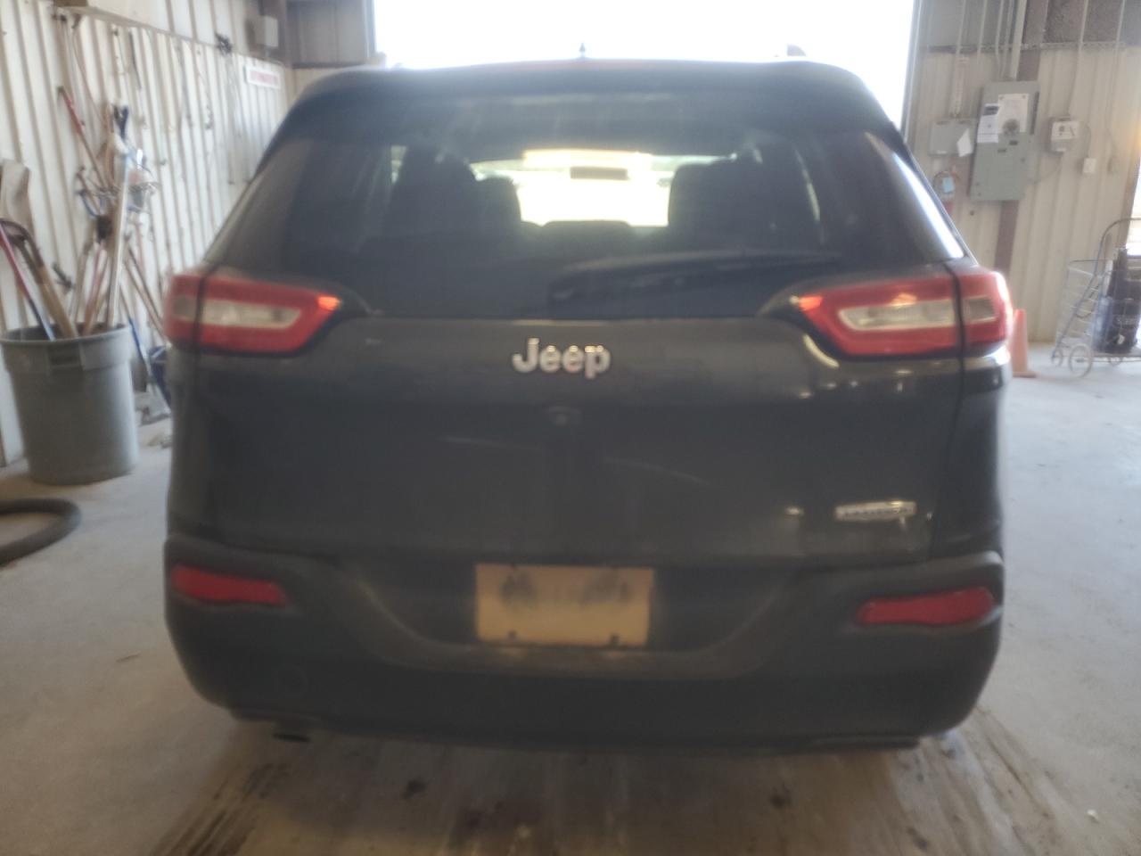 2016 Jeep Grand Cherokee - Image 6