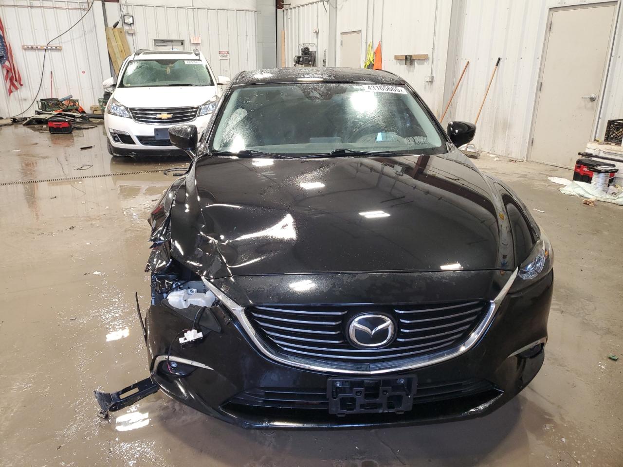 2017 Mazda 6 - Image 5