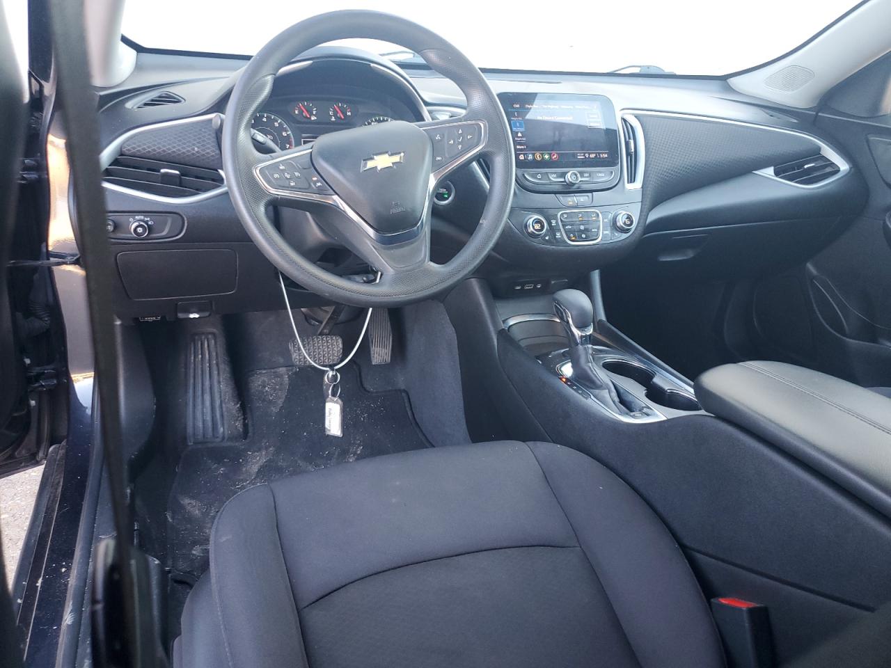 2023 Chevrolet Malibu - Image 8