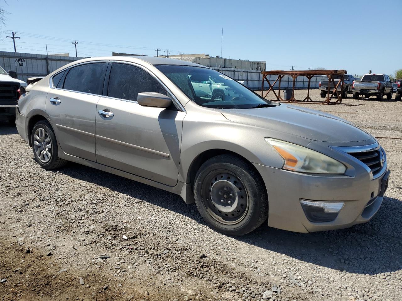 2015 Nissan Altima - Image 4