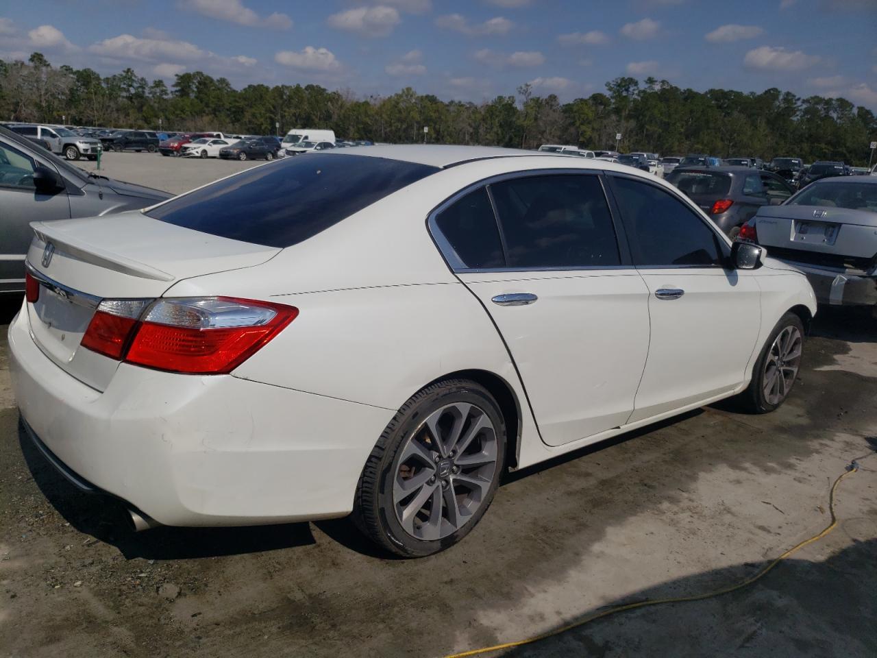 2015 Honda Accord - Image 3
