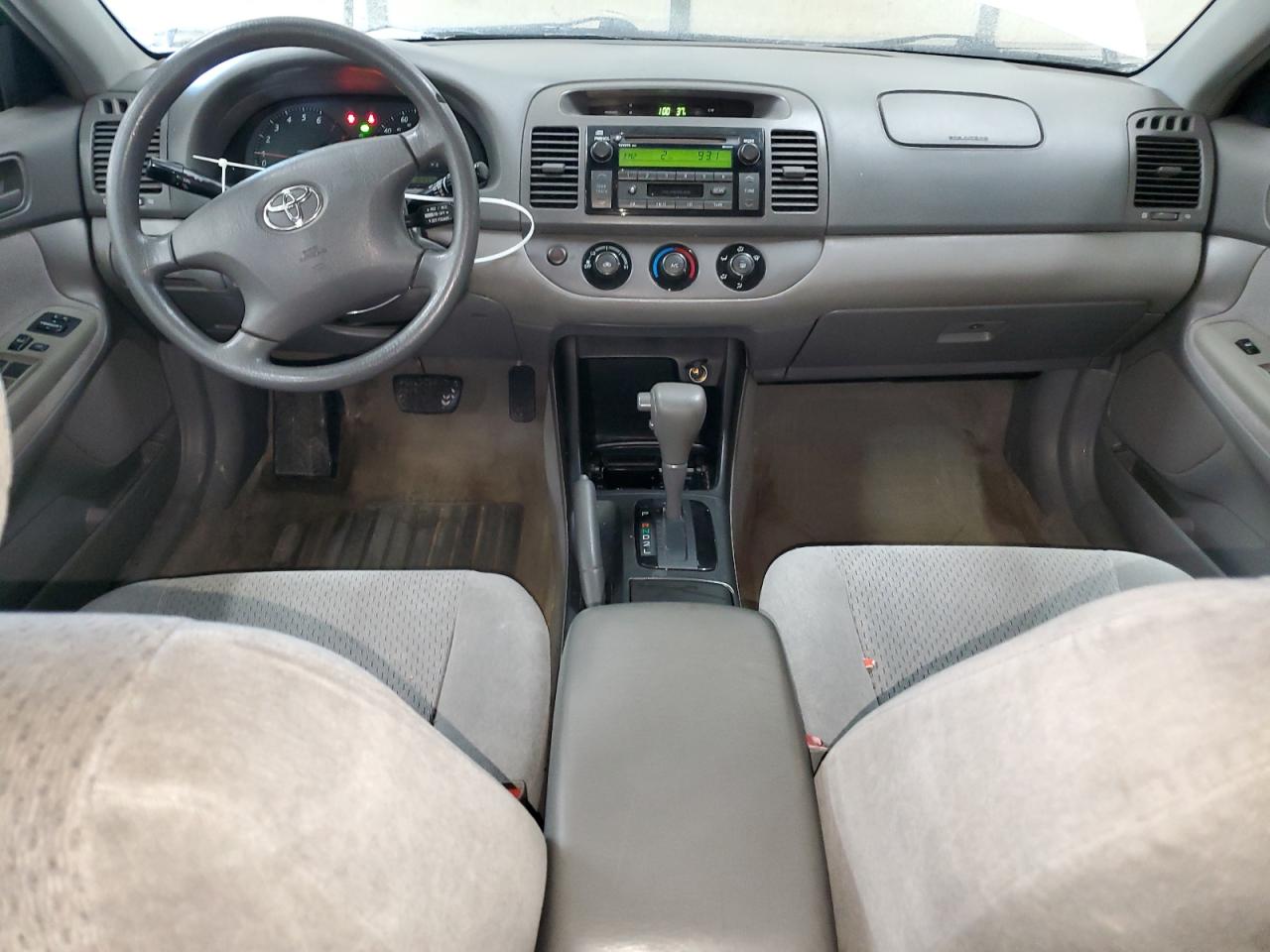 2002 Toyota Camry - Image 8