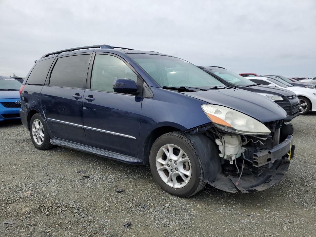 2006 Toyota Sienna - Image 4