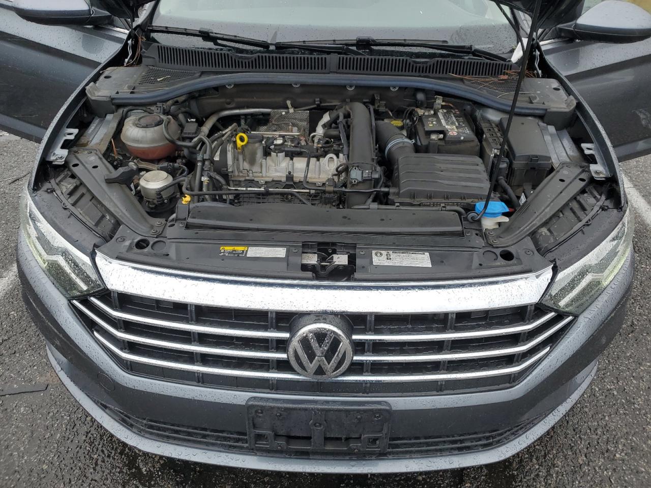 2019 Volkswagen Jetta - Image 11