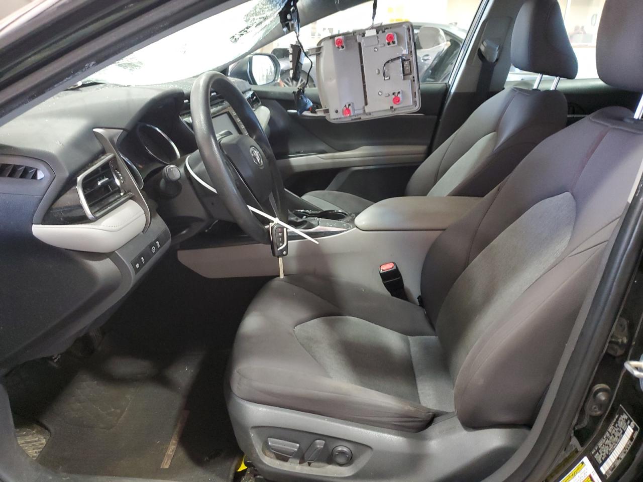 2020 Toyota Camry - Image 7