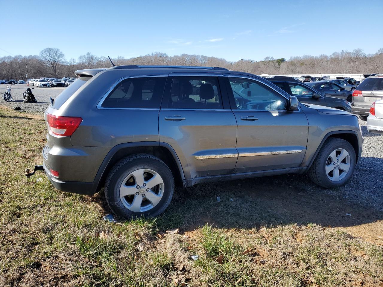 2012 Jeep Grand Cherokee - Image 3
