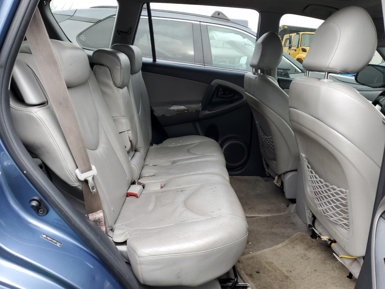 2008 Toyota RAV 4 - Image 11