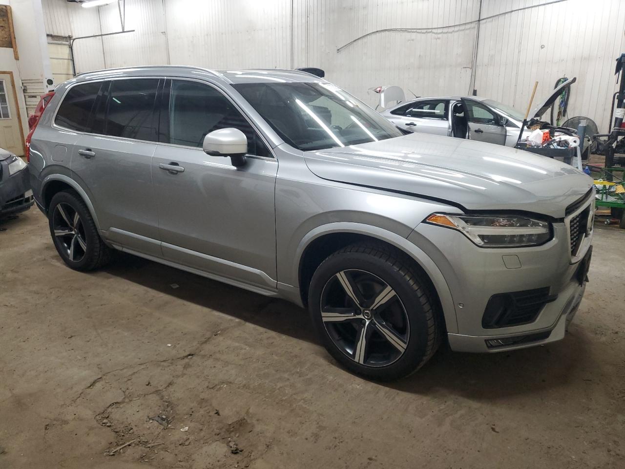 2016 Volvo XC90 - Image 4